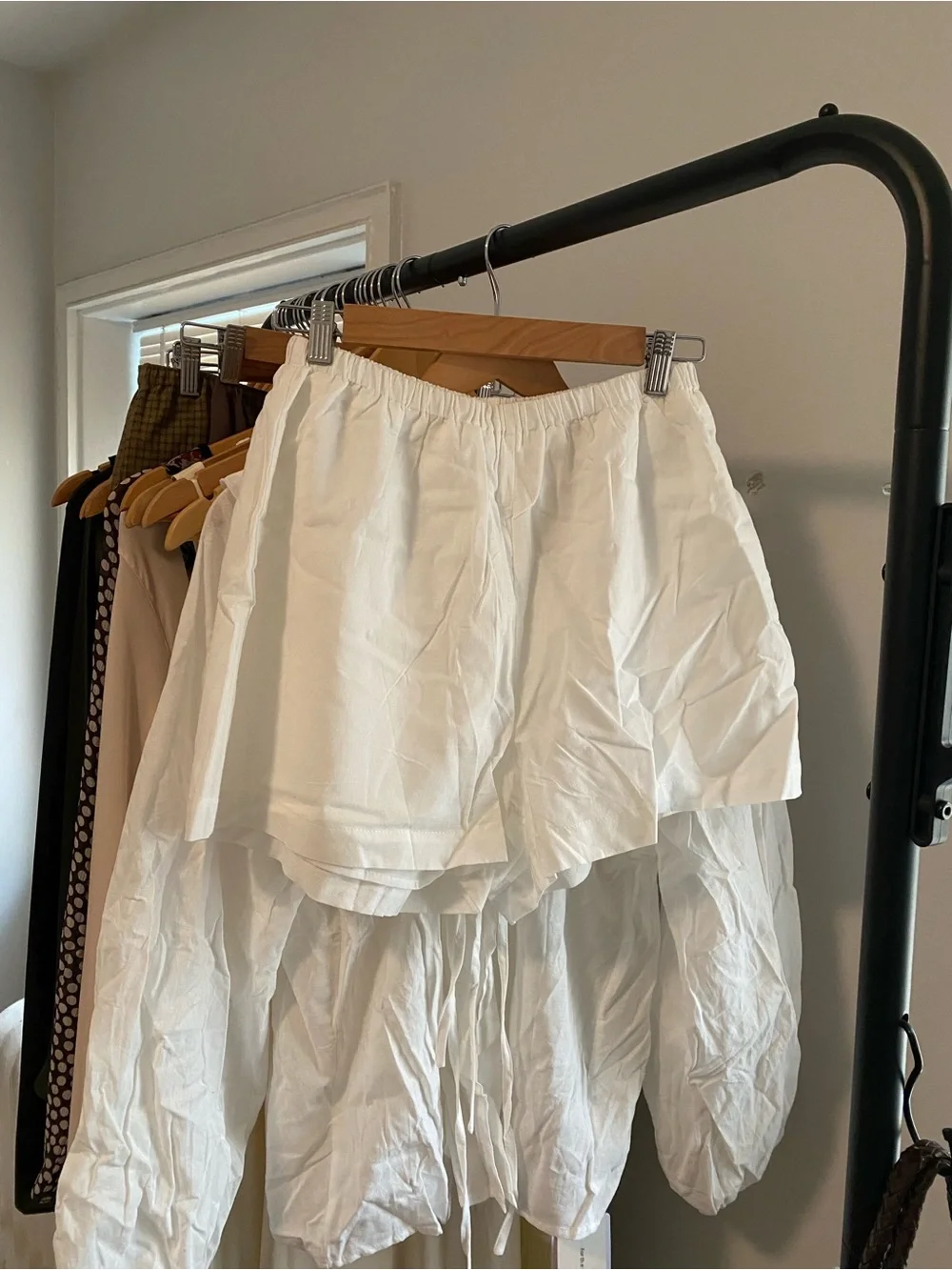 Commense White Ruffled V-Neck Drawstring Blouse Set - Picture 5 of 8